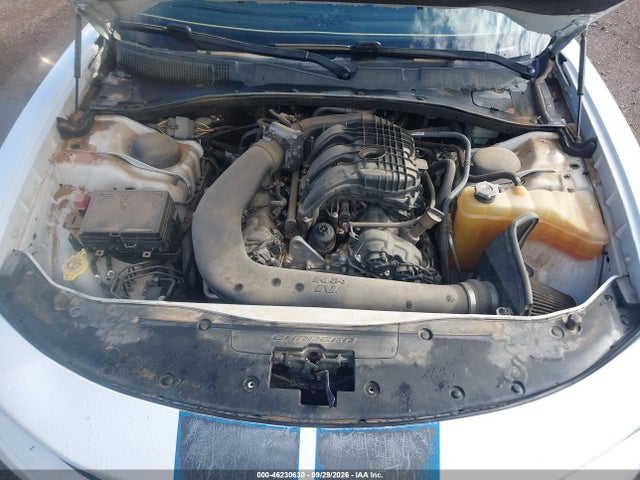 46230630 :رقم المزاد ، 2C3CDXBG6FH726796 vin ، 2015 Dodge Charger Se مزاد بيع