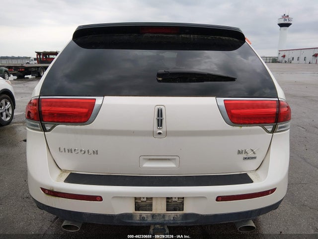 Продаж на аукціоні авто 2015 Lincoln Mkx, vin: 2LMDJ8JK4FBL21074, номер лоту: 46230688