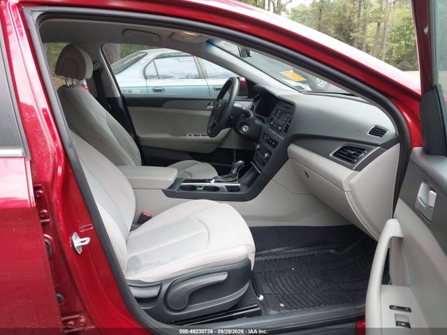 2015 Hyundai Sonata Se მანქანა იყიდება აუქციონზე, vin: 5NPE24AF1FH186573, აუქციონის ნომერი: 46230736
