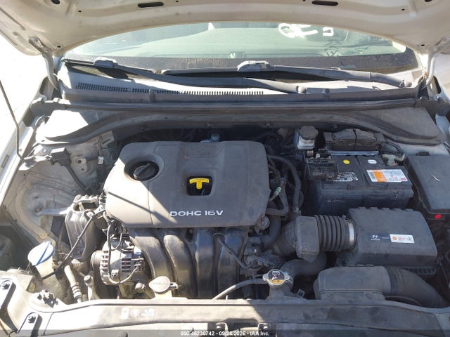 Hyundai ELANTRA SE 2017 5NPD74LF9HH085892 Image 10