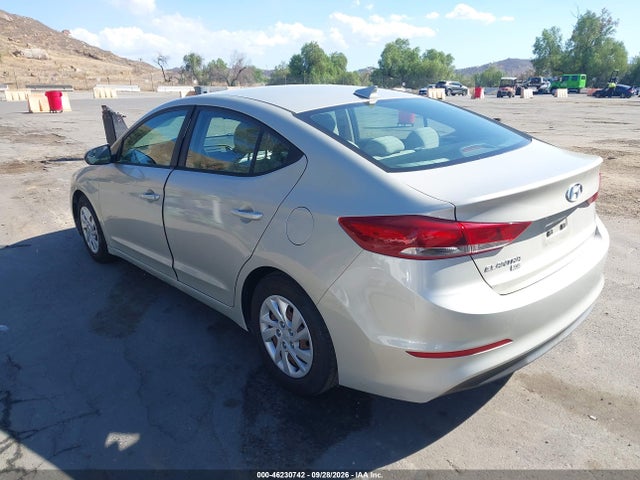 Hyundai ELANTRA SE 2017 5NPD74LF9HH085892 Image 3