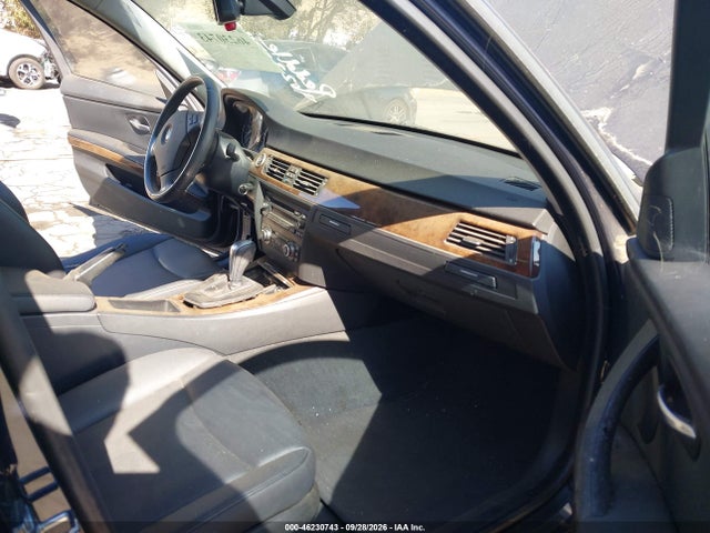 2009 Bmw 328i მანქანა იყიდება აუქციონზე, vin: WBAPH535X9A435737, აუქციონის ნომერი: 46230743