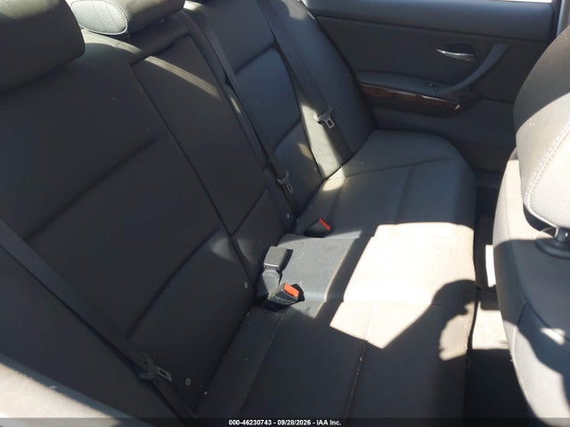 2009 Bmw 328i მანქანა იყიდება აუქციონზე, vin: WBAPH535X9A435737, აუქციონის ნომერი: 46230743