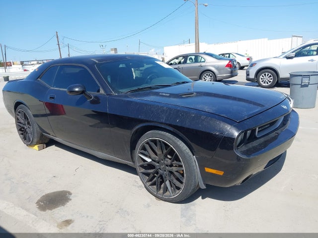 46230744 :رقم المزاد ، 2B3CJ5DT5AH296806 vin ، 2010 Dodge Challenger R/t مزاد بيع
