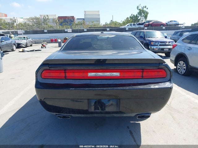 46230744 :رقم المزاد ، 2B3CJ5DT5AH296806 vin ، 2010 Dodge Challenger R/t مزاد بيع
