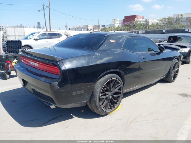 46230744 :رقم المزاد ، 2B3CJ5DT5AH296806 vin ، 2010 Dodge Challenger R/t مزاد بيع