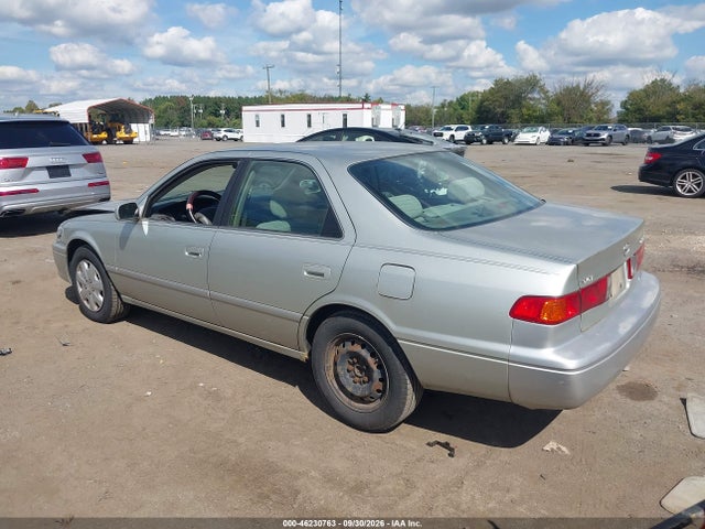 2001 Toyota Camry Le მანქანა იყიდება აუქციონზე, vin: JT2BG22K610595817, აუქციონის ნომერი: 46230763