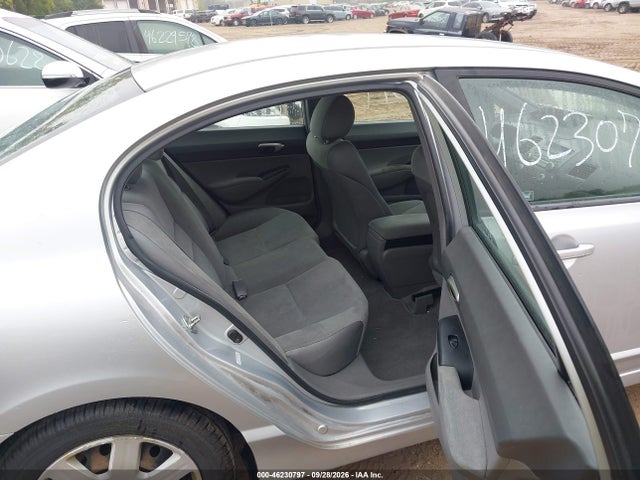 Продаж на аукціоні авто 2007 Honda Civic Lx, vin: 1HGFA16587L061946, номер лоту: 46230797