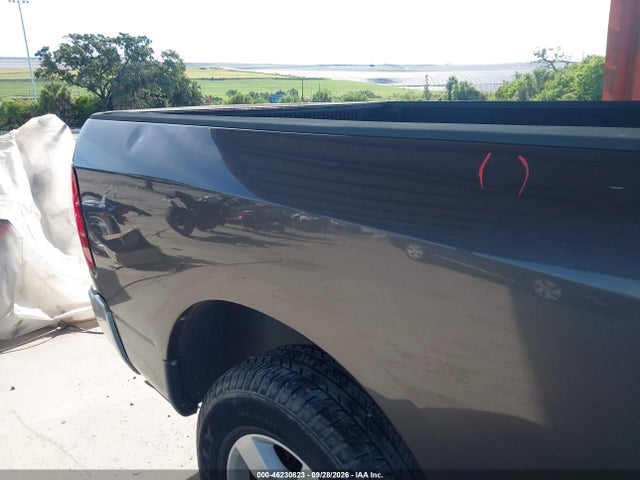 46230823 :رقم المزاد ، 1C6RR7GG0HS583234 vin ، 2017 Ram 1500 Slt  4x4 6'4 Box مزاد بيع