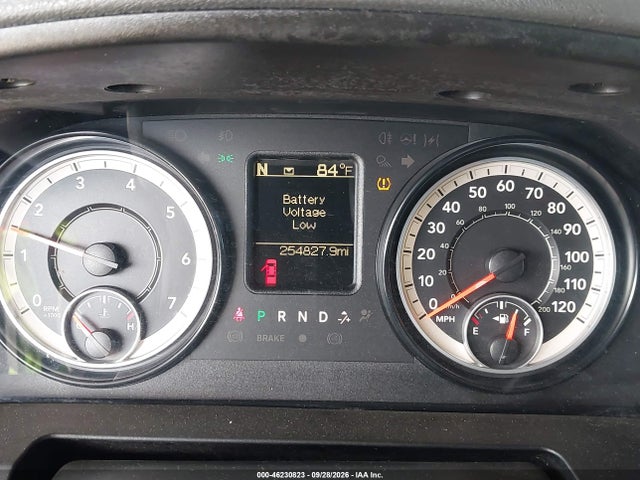46230823 :رقم المزاد ، 1C6RR7GG0HS583234 vin ، 2017 Ram 1500 Slt  4x4 6'4 Box مزاد بيع
