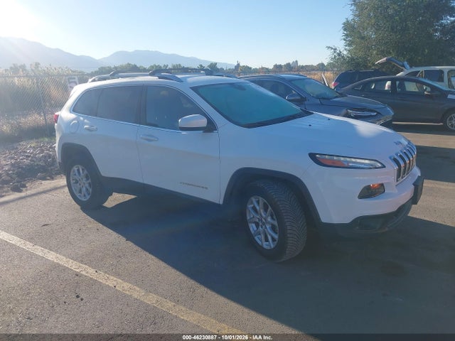 Auction sale of the 2016 Jeep Cherokee Latitude, vin: 1C4PJMCB3GW298793, lot number: 46230887