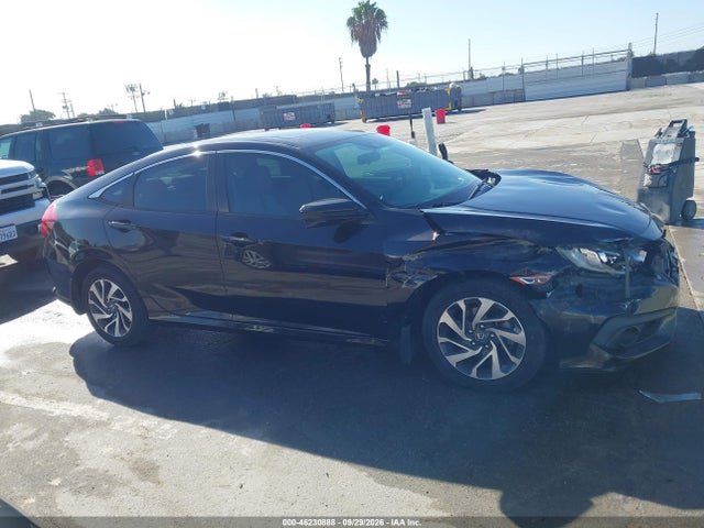 46230888 :رقم المزاد ، 19XFC2F81GE082011 vin ، 2016 Honda Civic Ex مزاد بيع