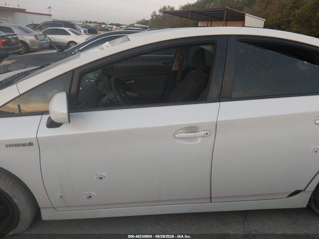 Продажа на аукционе авто 2013 Toyota Prius Three, vin: JTDKN3DU8D5628602, номер лота: 46230908