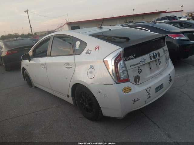 Продажа на аукционе авто 2013 Toyota Prius Three, vin: JTDKN3DU8D5628602, номер лота: 46230908