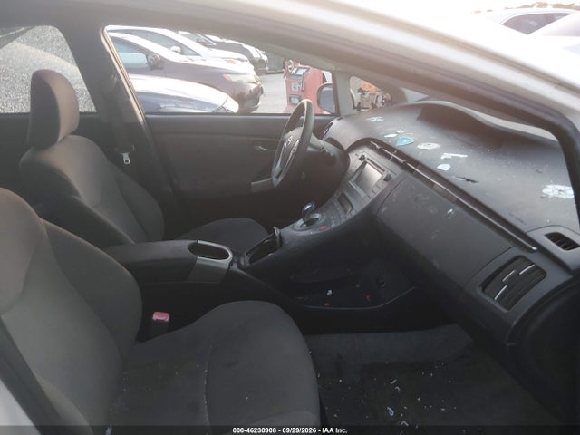 Продажа на аукционе авто 2013 Toyota Prius Three, vin: JTDKN3DU8D5628602, номер лота: 46230908