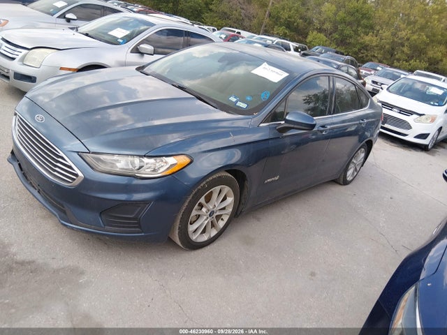 2019 Ford Fusion Hybrid Se მანქანა იყიდება აუქციონზე, vin: 3FA6P0LUXKR181945, აუქციონის ნომერი: 46230960
