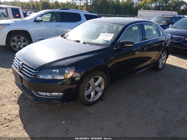 Продажа на аукционе авто 2015 Volkswagen Passat 1.8t Limited Edition, vin: 1VWAT7A3XFC122690, номер лота: 46230974