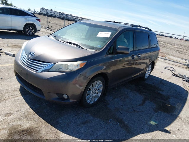 2013 Toyota Sienna Xle 7 Passenger მანქანა იყიდება აუქციონზე, vin: 5TDDK3DC1DS053553, აუქციონის ნომერი: 46230986