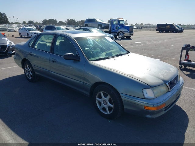 1997 Toyota Avalon Xls მანქანა იყიდება აუქციონზე, vin: 4T1BF12B6VU144692, აუქციონის ნომერი: 46231001