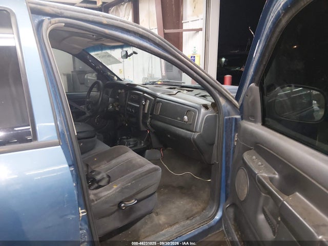 46231025 :رقم المزاد ، 1D7HA18D83S242613 vin ، 2003 Dodge Ram 1500 Slt/laramie/st مزاد بيع