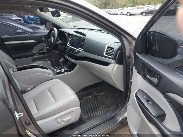 Продажа на аукционе авто 2019 Toyota Highlander Xle, vin: 5TDJZRFH9KS615397, номер лота: 46231027