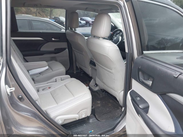 Продажа на аукционе авто 2019 Toyota Highlander Xle, vin: 5TDJZRFH9KS615397, номер лота: 46231027