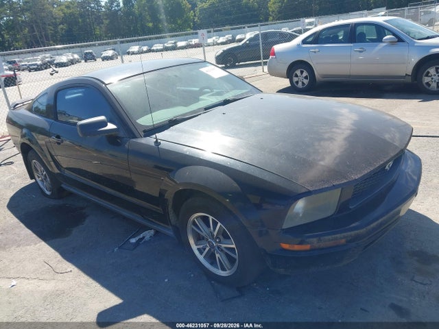 2005 Ford Mustang V6 Deluxe/v6 Premium მანქანა იყიდება აუქციონზე, vin: 1ZVHT80N955150880, აუქციონის ნომერი: 46231057