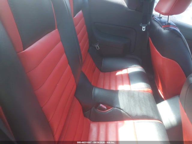 2005 Ford Mustang V6 Deluxe/v6 Premium მანქანა იყიდება აუქციონზე, vin: 1ZVHT80N955150880, აუქციონის ნომერი: 46231057