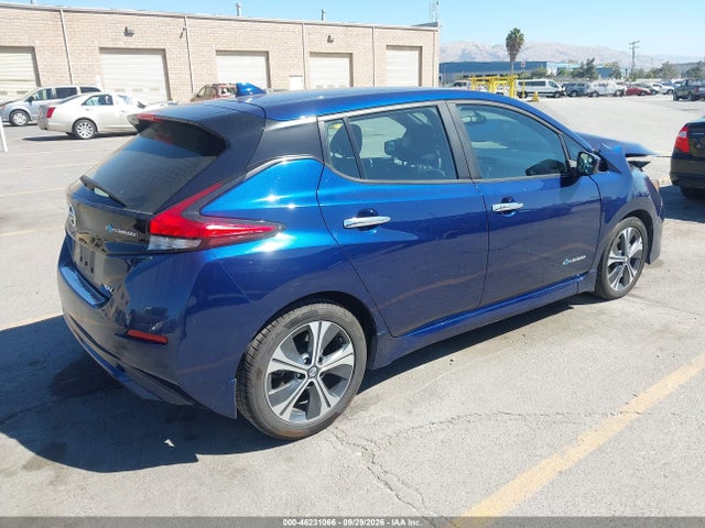 1N4AZ1CP3JC304812 Nissan LEAF SV