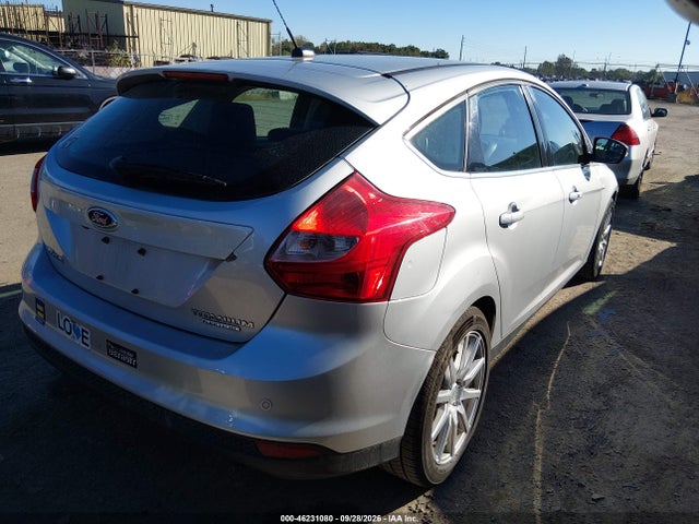 2013 Ford Focus Titanium მანქანა იყიდება აუქციონზე, vin: 1FADP3N26DL114975, აუქციონის ნომერი: 46231080