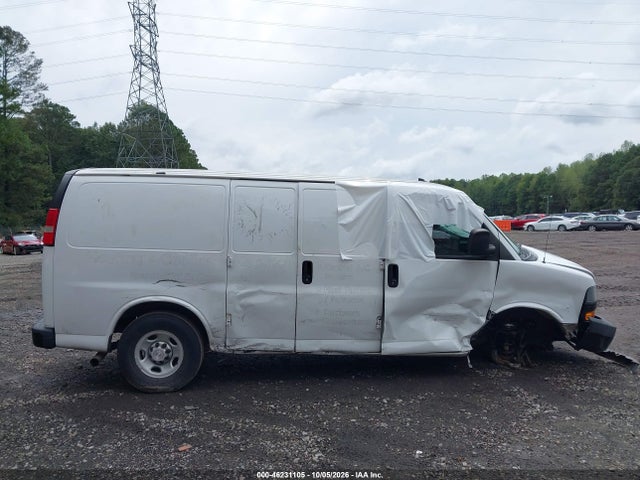 46231105 :رقم المزاد ، 1GCWGAFP2L1124110 vin ، 2020 Chevrolet Express Cargo Rwd 2500 Regular Wheelbase Wt مزاد بيع