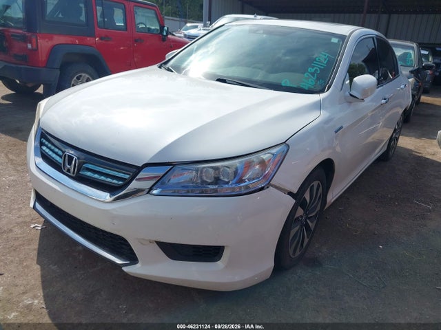 46231124 :رقم المزاد ، 1HGCR6F71FA009627 vin ، 2015 Honda Accord Hybrid Touring مزاد بيع