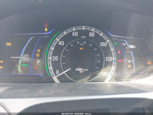 46231124 :رقم المزاد ، 1HGCR6F71FA009627 vin ، 2015 Honda Accord Hybrid Touring مزاد بيع
