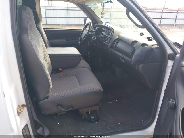 Продажа на аукционе авто 2000 Dodge Ram 1500 St, vin: 1B7HC16Y1YS500553, номер лота: 46231128