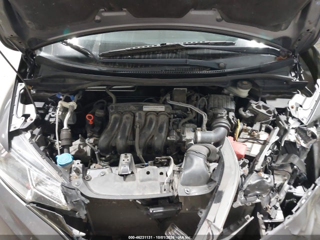 46231131 :رقم المزاد ، 3HGGK5H87JM717950 vin ، 2018 Honda Fit Ex مزاد بيع