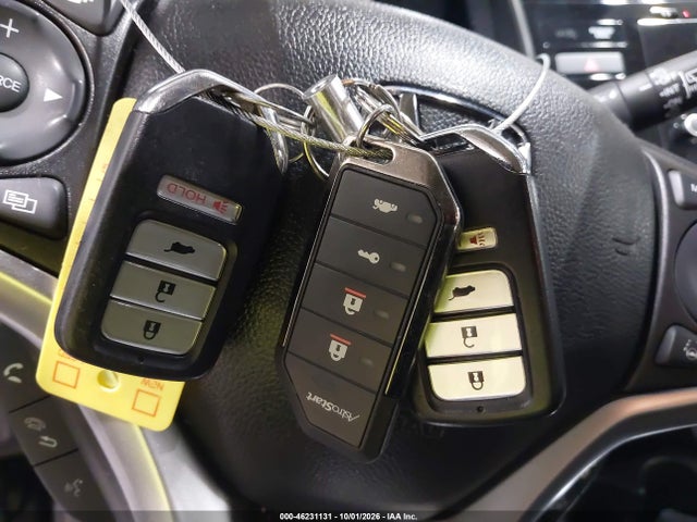 46231131 :رقم المزاد ، 3HGGK5H87JM717950 vin ، 2018 Honda Fit Ex مزاد بيع
