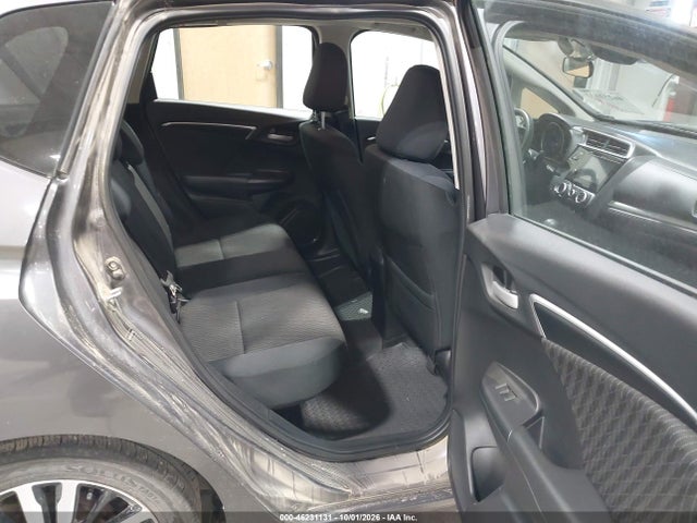 46231131 :رقم المزاد ، 3HGGK5H87JM717950 vin ، 2018 Honda Fit Ex مزاد بيع