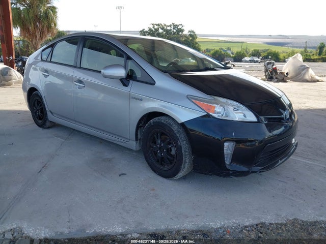 Продажа на аукционе авто 2013 Toyota Prius Two, vin: JTDKN3DU1D1642932, номер лота: 46231148