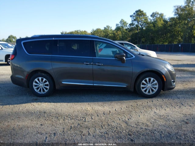Продаж на аукціоні авто 2018 Chrysler Pacifica Touring L Plus, vin: 2C4RC1EG8JR257523, номер лоту: 46231166
