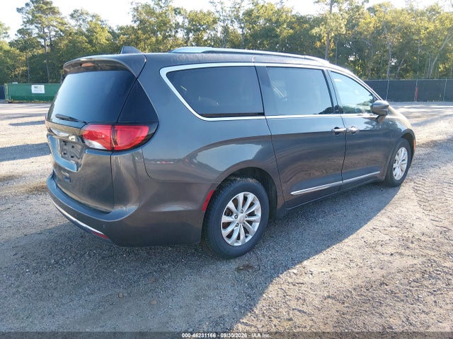 Продаж на аукціоні авто 2018 Chrysler Pacifica Touring L Plus, vin: 2C4RC1EG8JR257523, номер лоту: 46231166