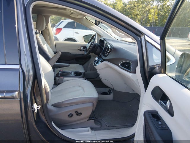Продаж на аукціоні авто 2018 Chrysler Pacifica Touring L Plus, vin: 2C4RC1EG8JR257523, номер лоту: 46231166