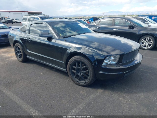 2005 Ford Mustang V6 Deluxe/v6 Premium მანქანა იყიდება აუქციონზე, vin: 1ZVFT80N655134501, აუქციონის ნომერი: 46231172