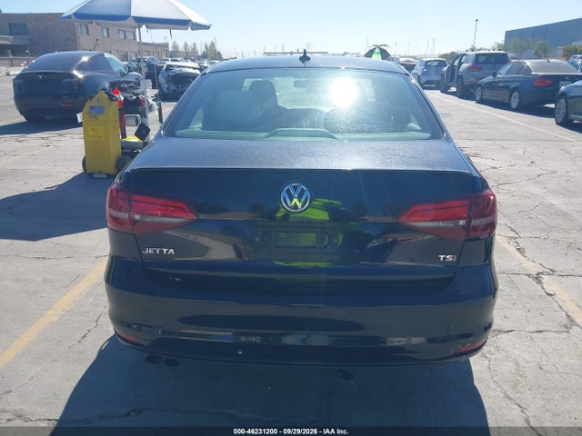 46231200 :رقم المزاد ، 3VWD17AJ1GM337697 vin ، 2016 Volkswagen Jetta 1.8t Sport مزاد بيع