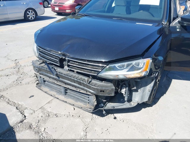 46231200 :رقم المزاد ، 3VWD17AJ1GM337697 vin ، 2016 Volkswagen Jetta 1.8t Sport مزاد بيع
