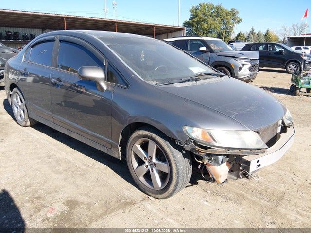 46231212 :رقم المزاد ، 19XFA1F62BE009589 vin ، 2011 Honda Civic Lx-s مزاد بيع