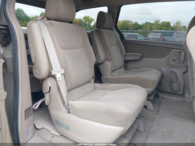 46231223 :رقم المزاد ، 5TDZA23C84S096551 vin ، 2004 Toyota Sienna Le مزاد بيع