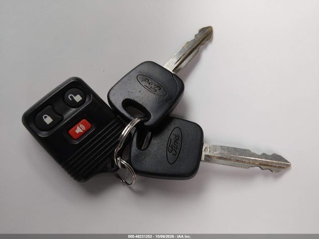 Продажа на аукционе авто 2004 Ford Escape Xls, vin: 1FMYU92124KA24050, номер лота: 46231252