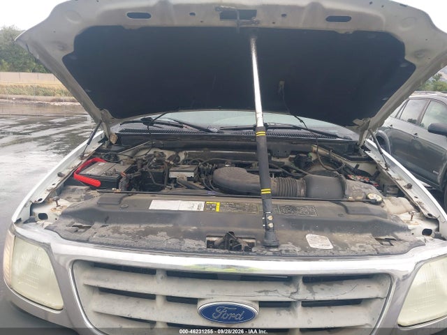 46231255 :رقم المزاد ، 2FTPX18Z61CA81213 vin ، 2001 Ford F-150 Lariat/xl/xlt مزاد بيع