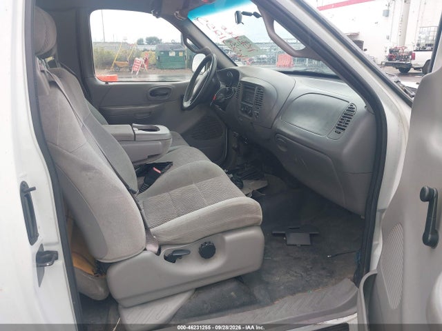 46231255 :رقم المزاد ، 2FTPX18Z61CA81213 vin ، 2001 Ford F-150 Lariat/xl/xlt مزاد بيع