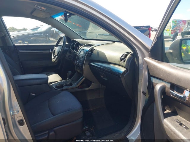 Продажа на аукционе авто 2012 Kia Sorento Lx, vin: 5XYKT3A60CG237316, номер лота: 46231272